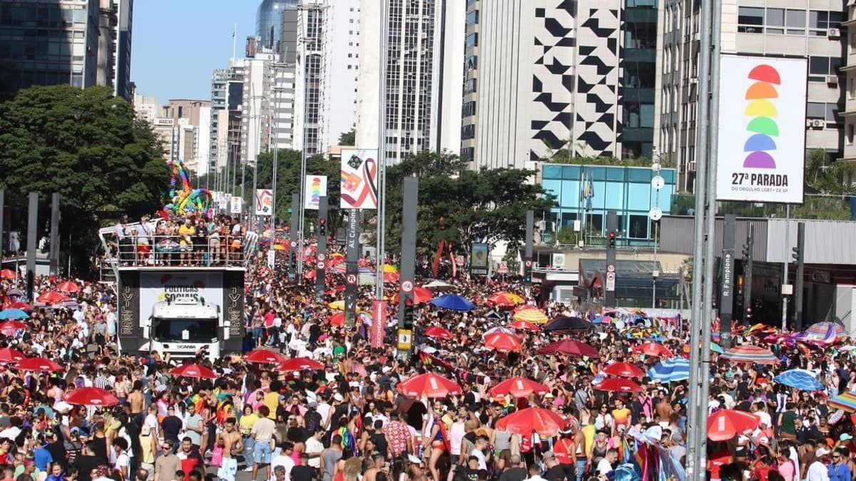 Parada LGBT+: ministro dos Direitos Humanos defende respeito e acesso a serviços públicos