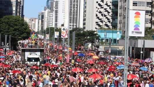 Ministro dos Direitos Humanos, Silvio Almeida, compareceu à Parada LGBT+