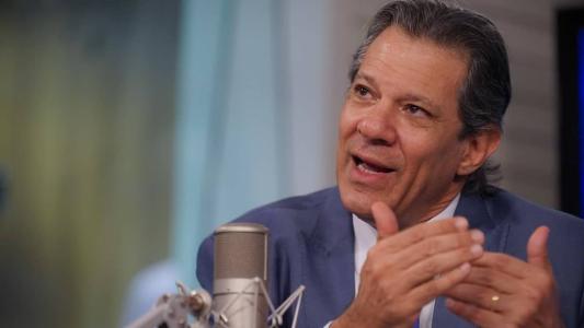 Ministro Fernando Haddad (PT) se encontrou com o presidente da Câmara dos Deputados, Arthur Lira (PP-AL), nesta quarta-feira (2)