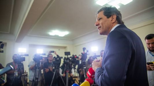 Ministro Fernando Haddad (PT) mira medidas que precisam ser despachadas ao Congresso em agosto
