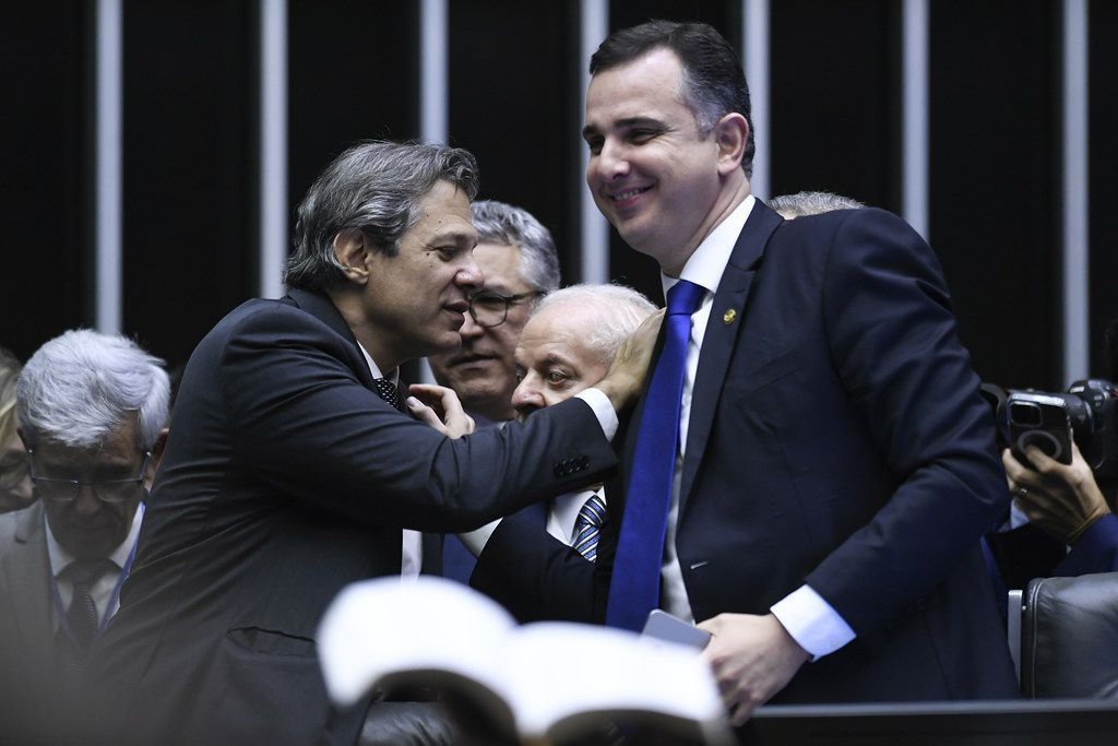 Haddad e Pacheco acordam retirada de MP, e fim da desoneração deve acontecer através de projeto de lei