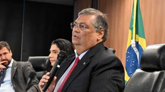 Ministro Flávio Dino afirmou que câmeras doadas pelos Estados Unidos serão enviadas à PRF e à polícia da Bahia