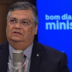 Dino afirma que governo Bolsonaro agiu com 'picaretagem' na segurança pública e responde sobre clubes de tiro