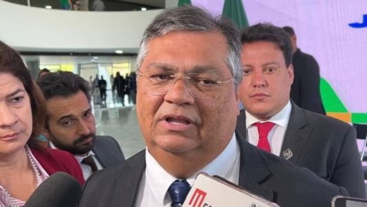 Ministro Flávio Dino (PSB) declarou que reação das polícias de São Paulo 'a morte de militar não parece proporcional; dez pessoas morreram