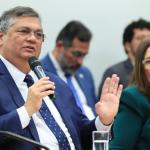 Ministro Flávio Dino é aguardado em audiência na Câmara após convocação da oposição