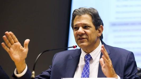 Haddad defende controle da dívida com referência ao PIB