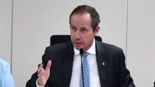 Ministro interino do GSI, Ricardo Capelli, afirmou que WhatsApp não é meio ideal para transmissão de informações de inteligência