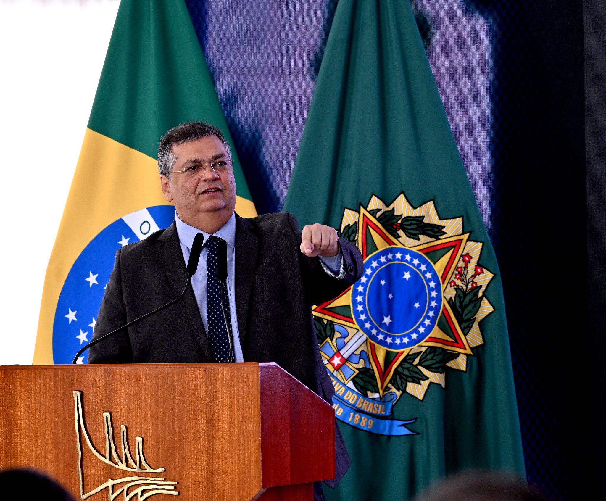 Dino se despedirá do PSB após pouco mais de dois anos no partido