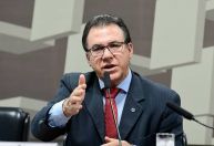 Ministro do Trabalho será o primeiro ouvido em comissão que analisa fim da 6x1