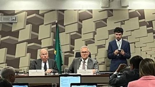 Ministro Mauro Vieira participa de audiência na Comissão de Relações Exteriores