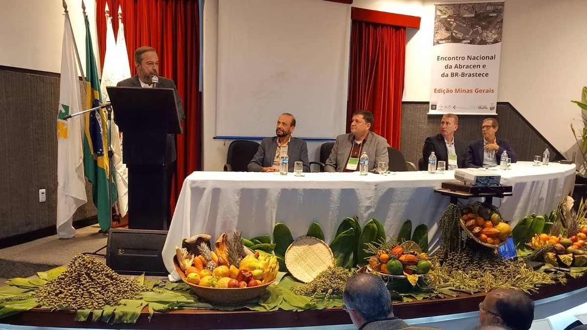Silveira festeja publicação do edital de duplicação da BR-381: ‘dia histórico’