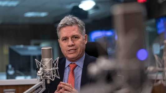 Ministro Paulo Teixeira adiantou informação durante coletiva de imprensa, no Palácio do Planalto, nesta quarta-feira (28)