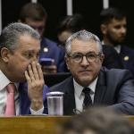 Ministros de Lula intervêm, e sessão do Congresso para analisar vetos presidenciais é adiada