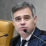 STF suspende julgamento de ação contra novo regime de precatórios