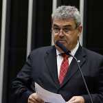 Deputado mineiro põe a mão no bolso e doa R$ 373 mil para tentar eleger 64 aliados