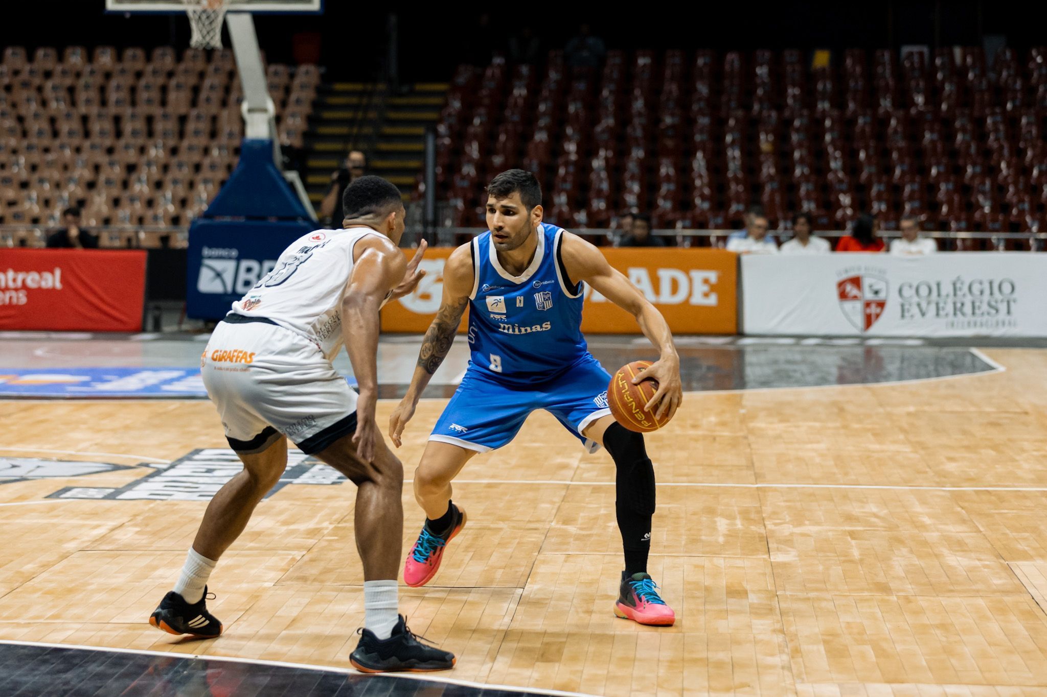 Líder, Minas vence Brasília e bate recorde de pontos na temporada do NBB