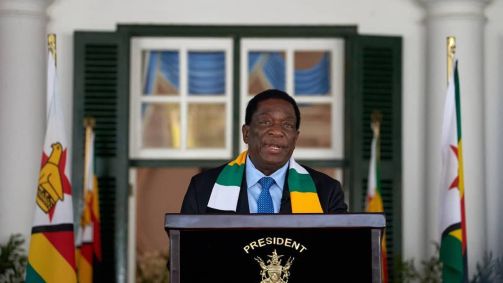 Mnangagwa tem 80 anos e conseguiu quase 53% dos votos