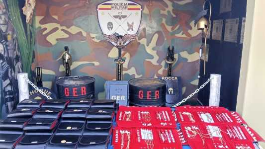 Apreensõe de jóias feita em Montes Claros pela Polícia Militar