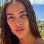 Esposa de Daniel Alves quebra o silêncio, descarta divórcio e visita jogador na prisão