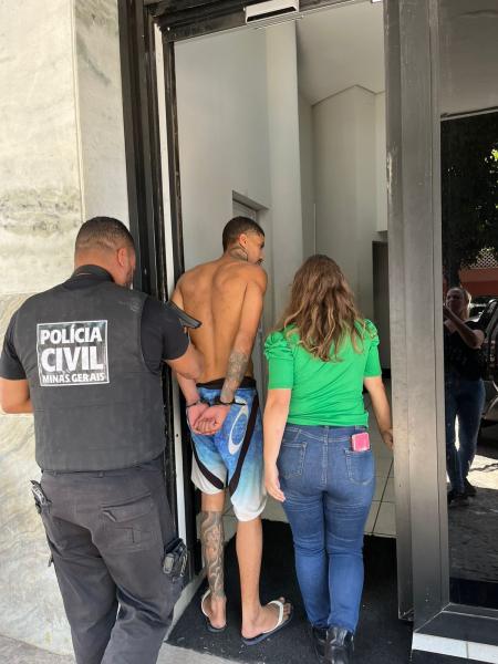 Momento em que o autor dos crimes foi preso pela Polícia Civil