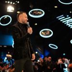 Leilão do Neymar bate recorde de arrecadação e fatura valor astronômico