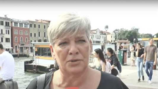 Monica Poli é vereadora em Veneza e filiada ao partido Liga, de extrema-direita