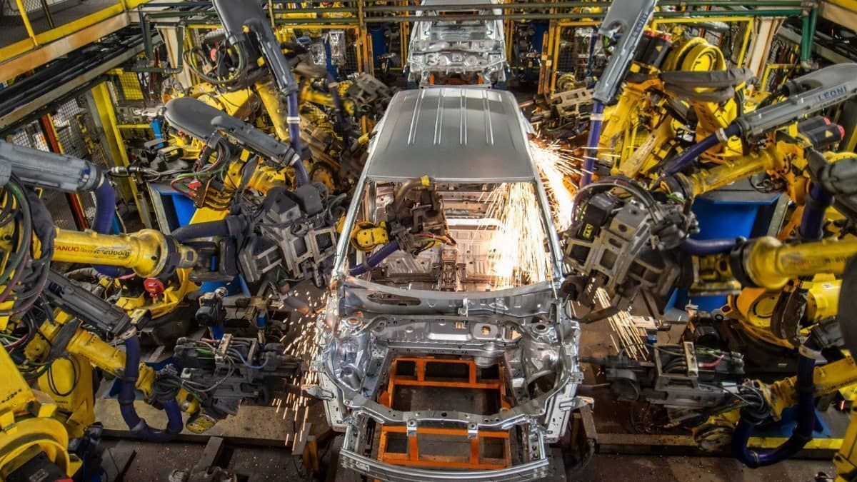 GM dispensa centenas de trabalhadores em Detroit