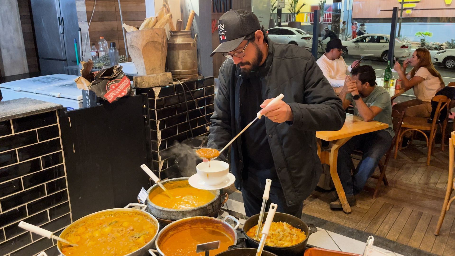 Comidas de inverno: onde tomar caldos, sopas e outras delícias de inverno em Belo Horizonte