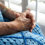 Observatório Feminino debate os desafios da velhice para as mulheres