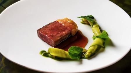 Prato do restaurante Tuju, em São Paulo