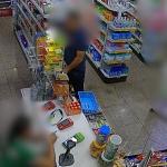 Vídeo flagra homem furtando Mounjaro em BH e escondendo o remédio nas partes íntimas