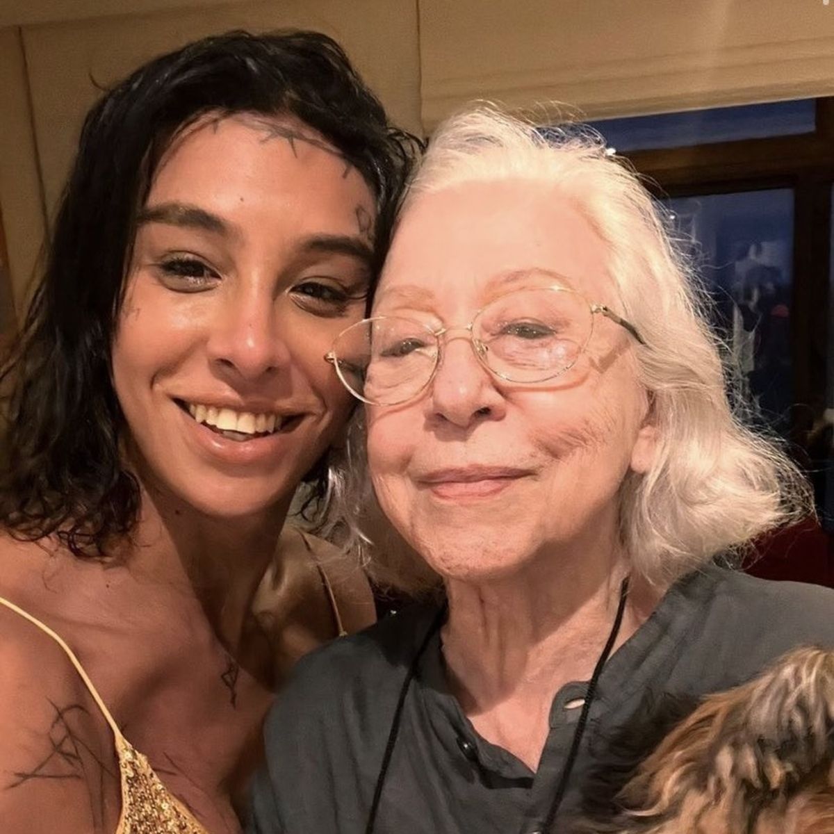 Linn da Quebrada relembra apoio de Fernanda Montenegro durante internação