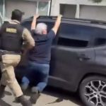 Vídeo: homem 'agarra' carro para evitar roubo em Montes Claros, no Norte de Minas