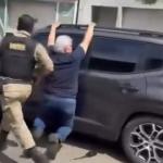 Vídeo: homem 'agarra' carro para evitar roubo em Montes Claros, no Norte de Minas