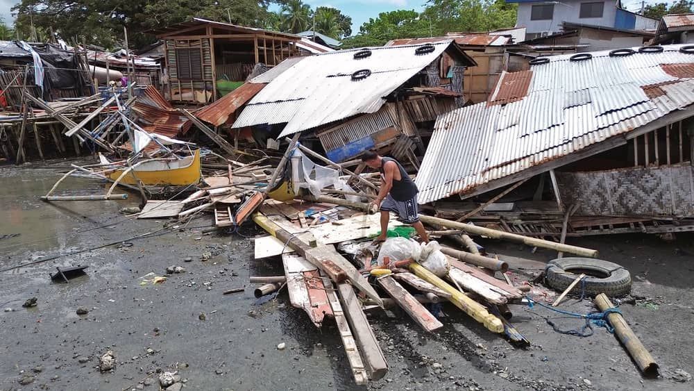 Terremoto de magnitude 7,6 atinge Filipinas e Ásia entra em alerta para tsunami