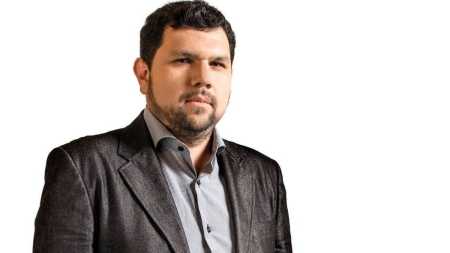 Moraes determina inclusão de Oswaldo Eustáquio em lista de procurados da Interpol.