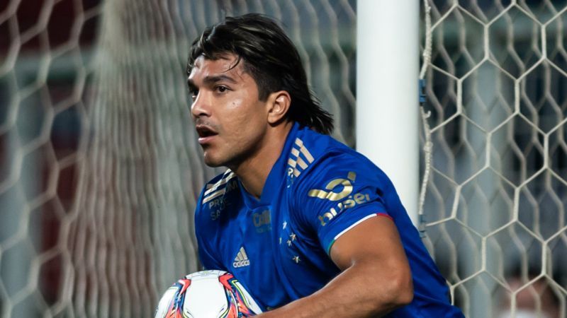 Cruzeiro registra contrato de Marcelo Moreno no BID