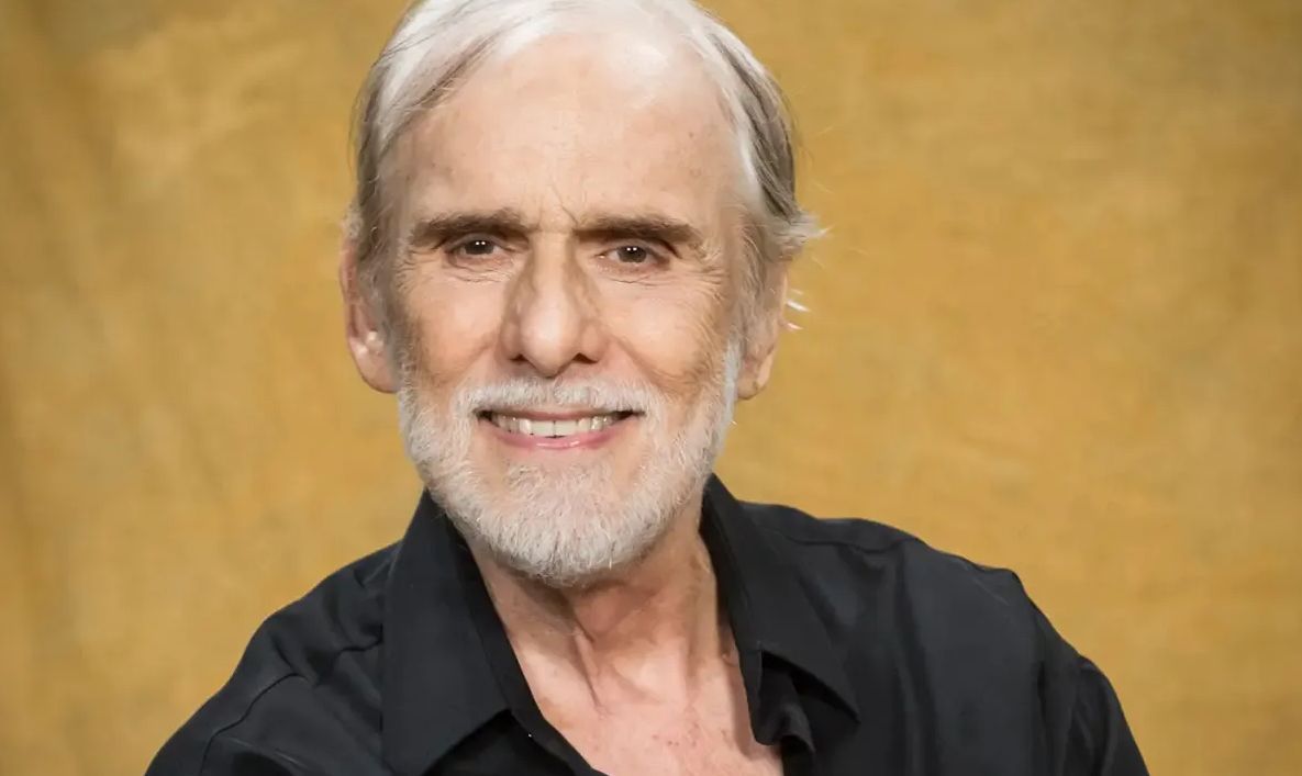 Morre Francisco Cuoco: Famosos e fãs se despendem do ator em velório