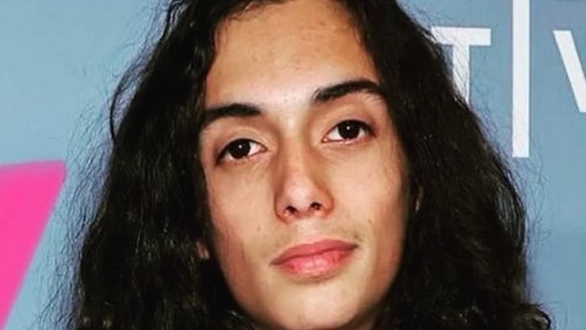 Neto do ator Robert De Niro  morre aos 19 anos: 'lindo e doce anjo' 