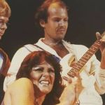 Guitarrista do ABBA, Lasse Wellander morre aos 70 anos 