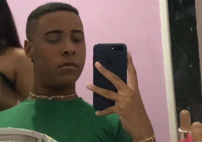 Mãe de adolescente morto no Aglomerado da Serra pressentiu e pediu para filho não sair de casa