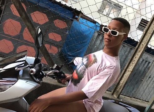 Adolescente é assassinado no Aglomerado da Serra após ser acusado por engano de dar garrafada