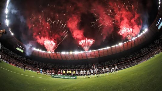 Mosaico de LED em Atlético x Flamengo