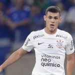 Volante do Corinthians presta solidariedade a torcedores vítimas de tragédia