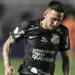 Mosquito, do Corinthians, se irrita com piada sobre morte do pai durante transmissão