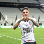 Ex-Corinthians e Vitória é anunciado em novo clube no exterior