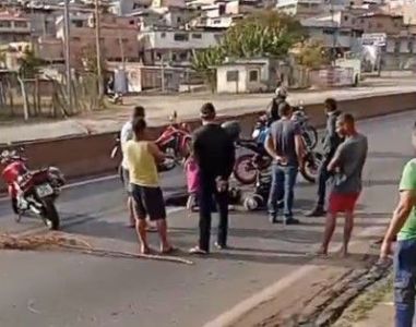 Motociclista foi socorrida pela Samu
