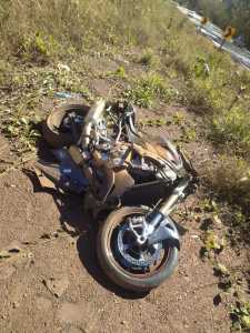 Motociclista morreu no local da batida