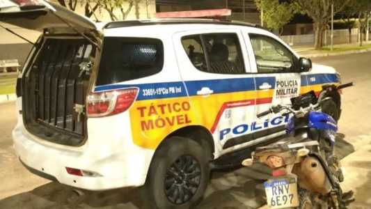 Moto foi apreendida
