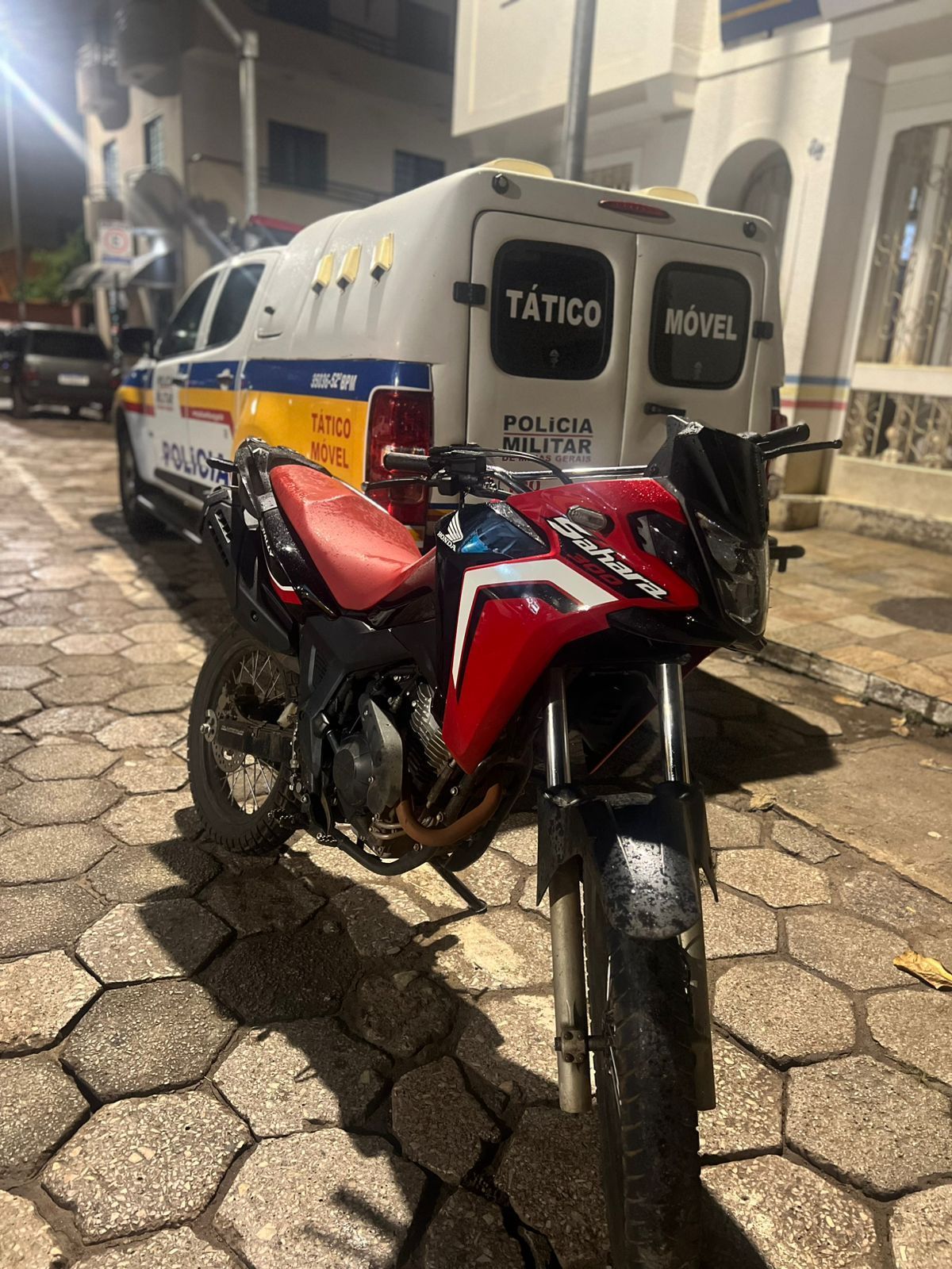 Polícia Militar recupera motocicleta furtada em Belo Horizonte durante ação em Mariana (MG)
